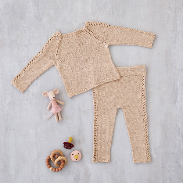 Babysæt med hulmønster (digital opskrift)