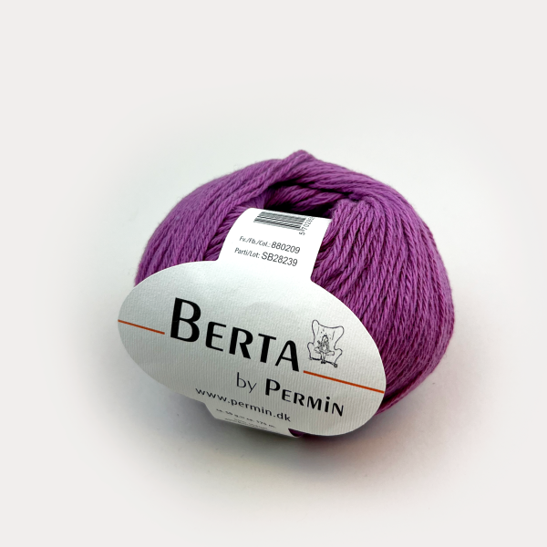 Berta by Permin