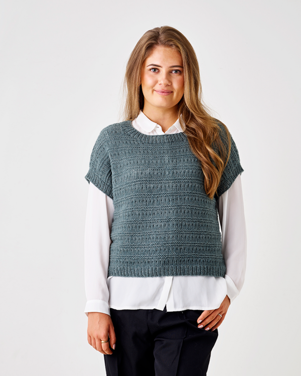 T-shirt i mønsterstrik (digital opskrift)