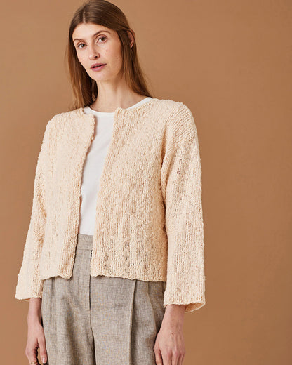 Cardigan med dobbelt forkant (digital opskrift)